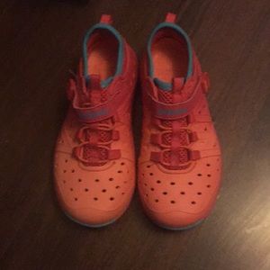 Stride rite water shoes size 11